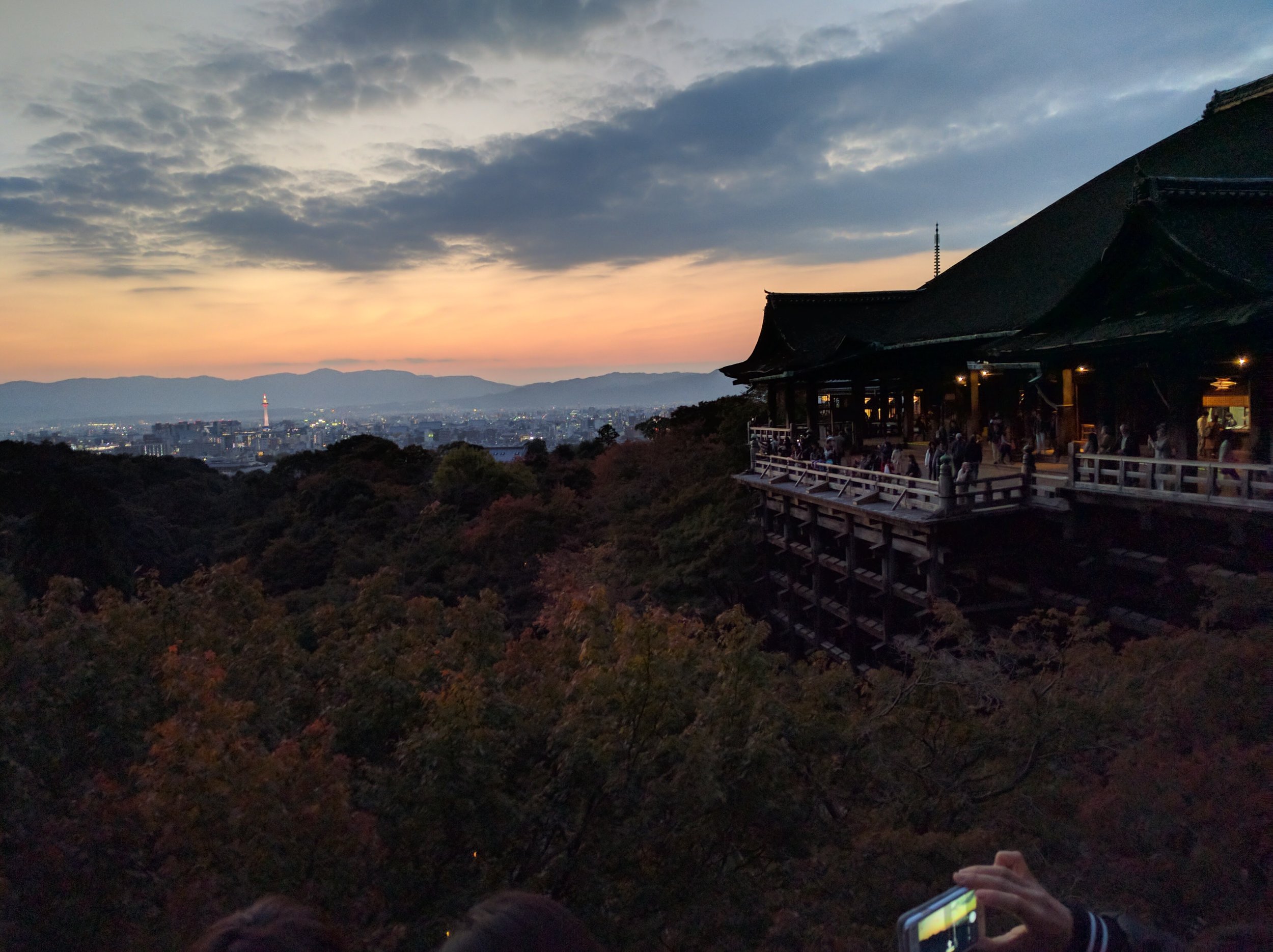 Observing the Observation Deck at Kiyomizudera