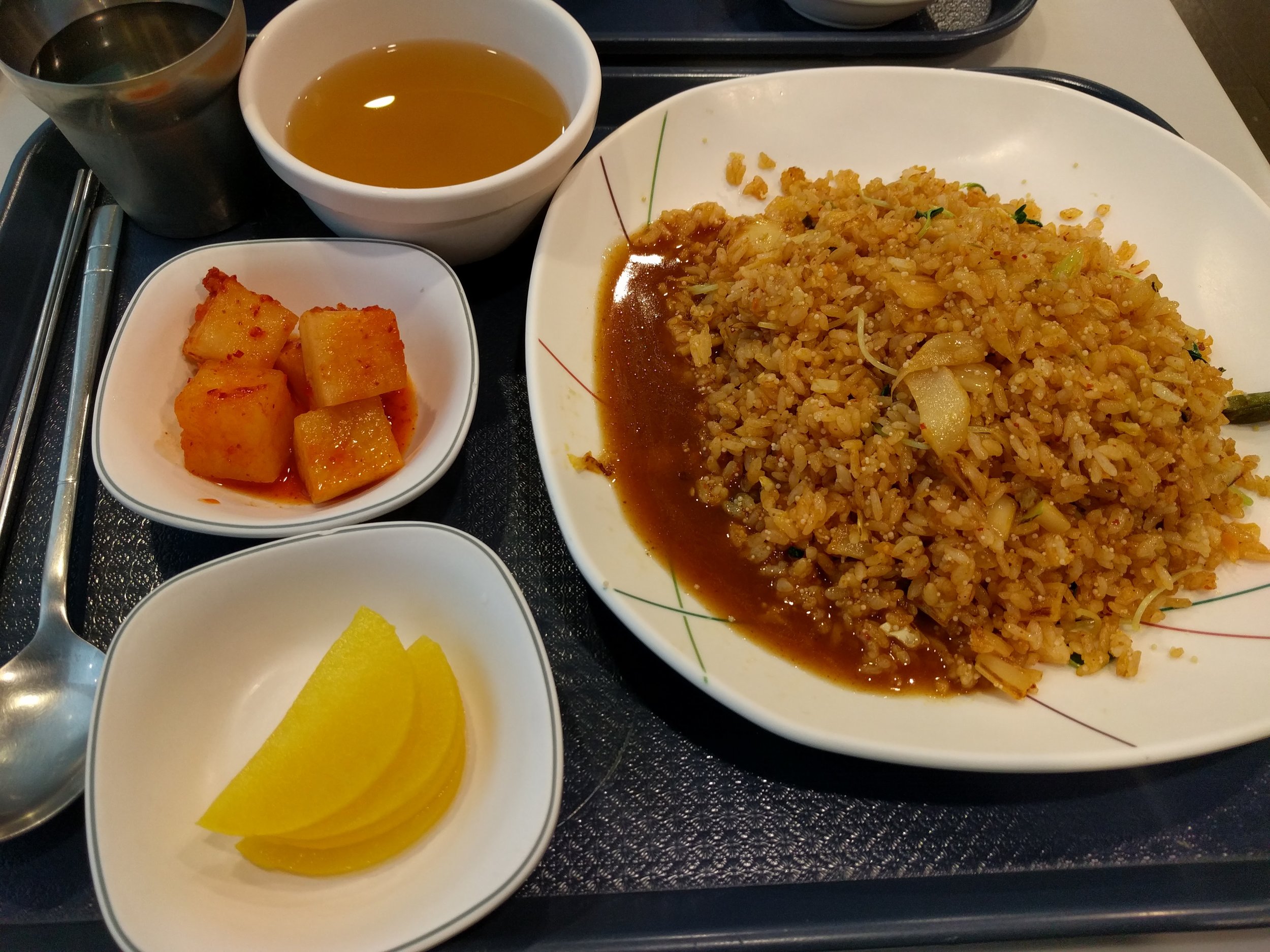 <p>Went to a food court in Seoul Station since there was a variety of stuff</p>