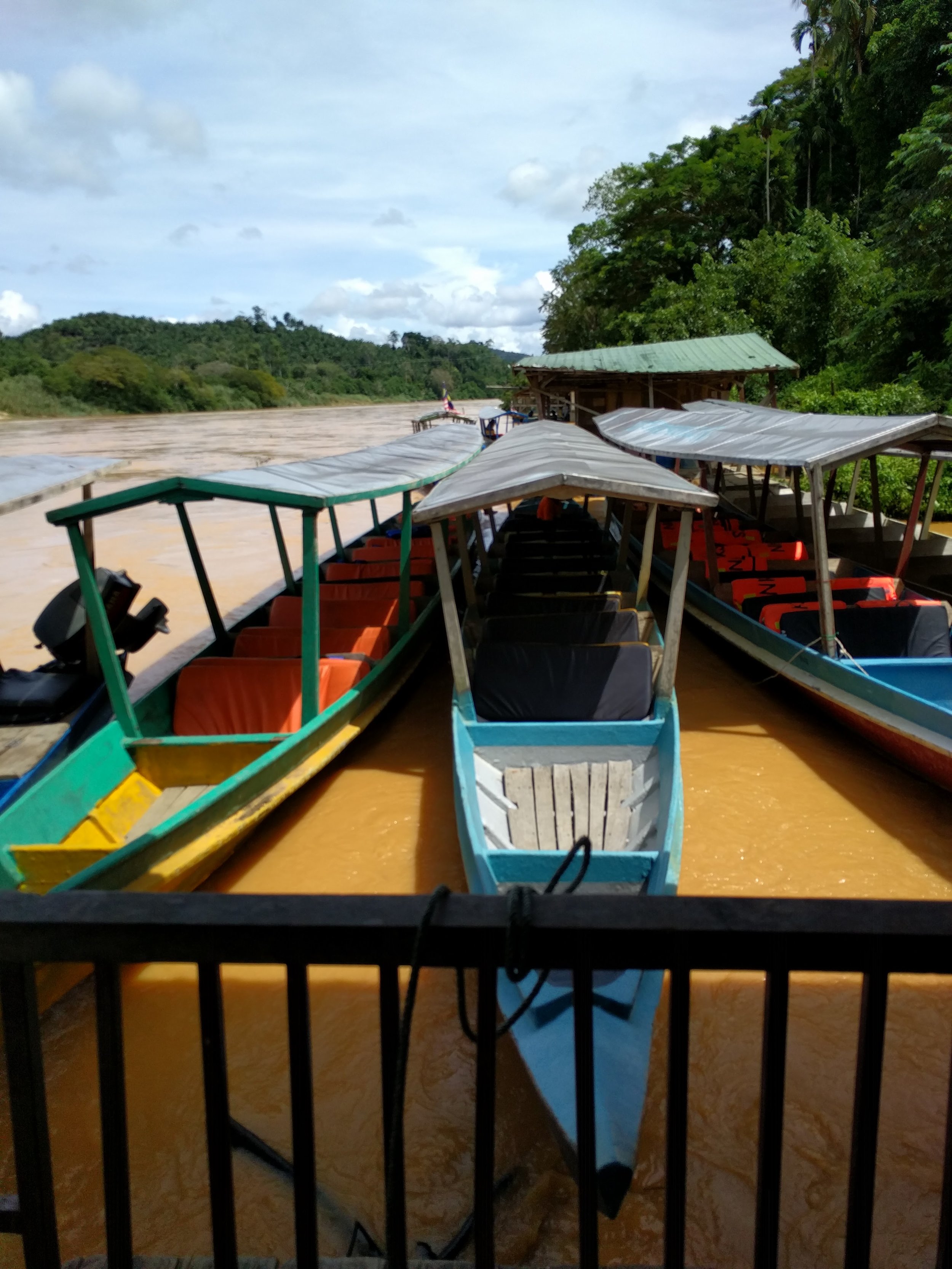 The not-so-comfy jetty