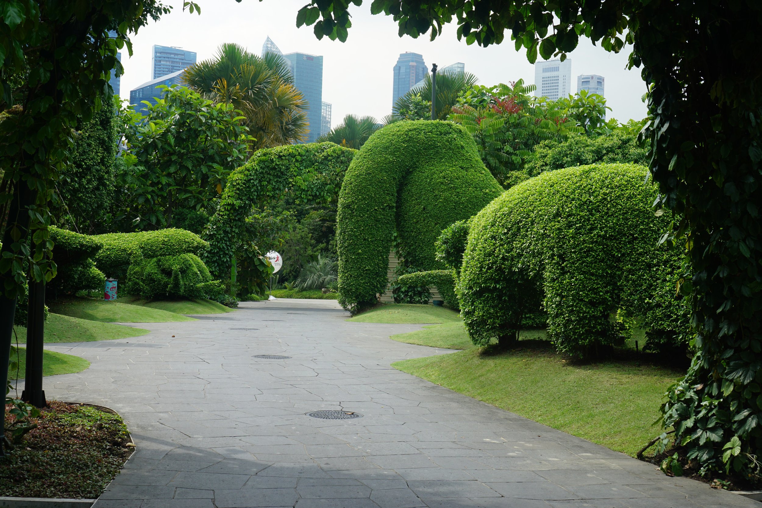 garden sculptures