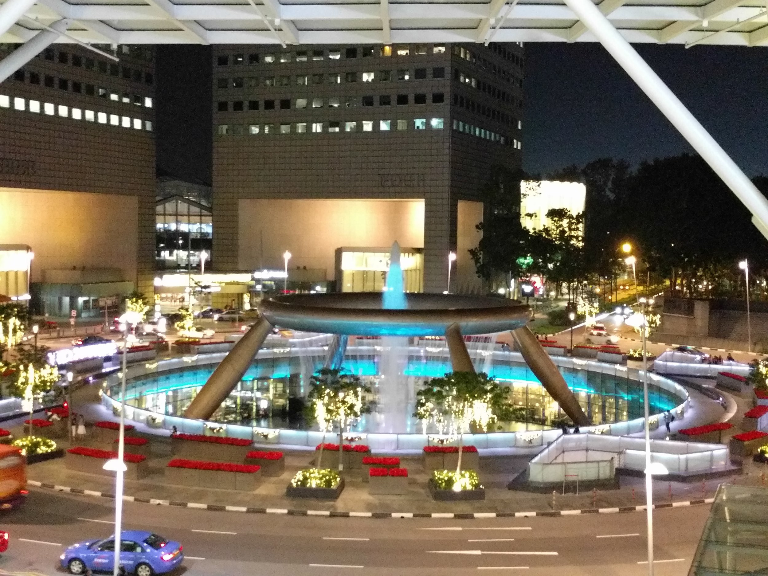 <p>I just googled it and found out it holds the Guinness World Record for World's Largest Fountain. Who knew? Not me that's for sure.</p>