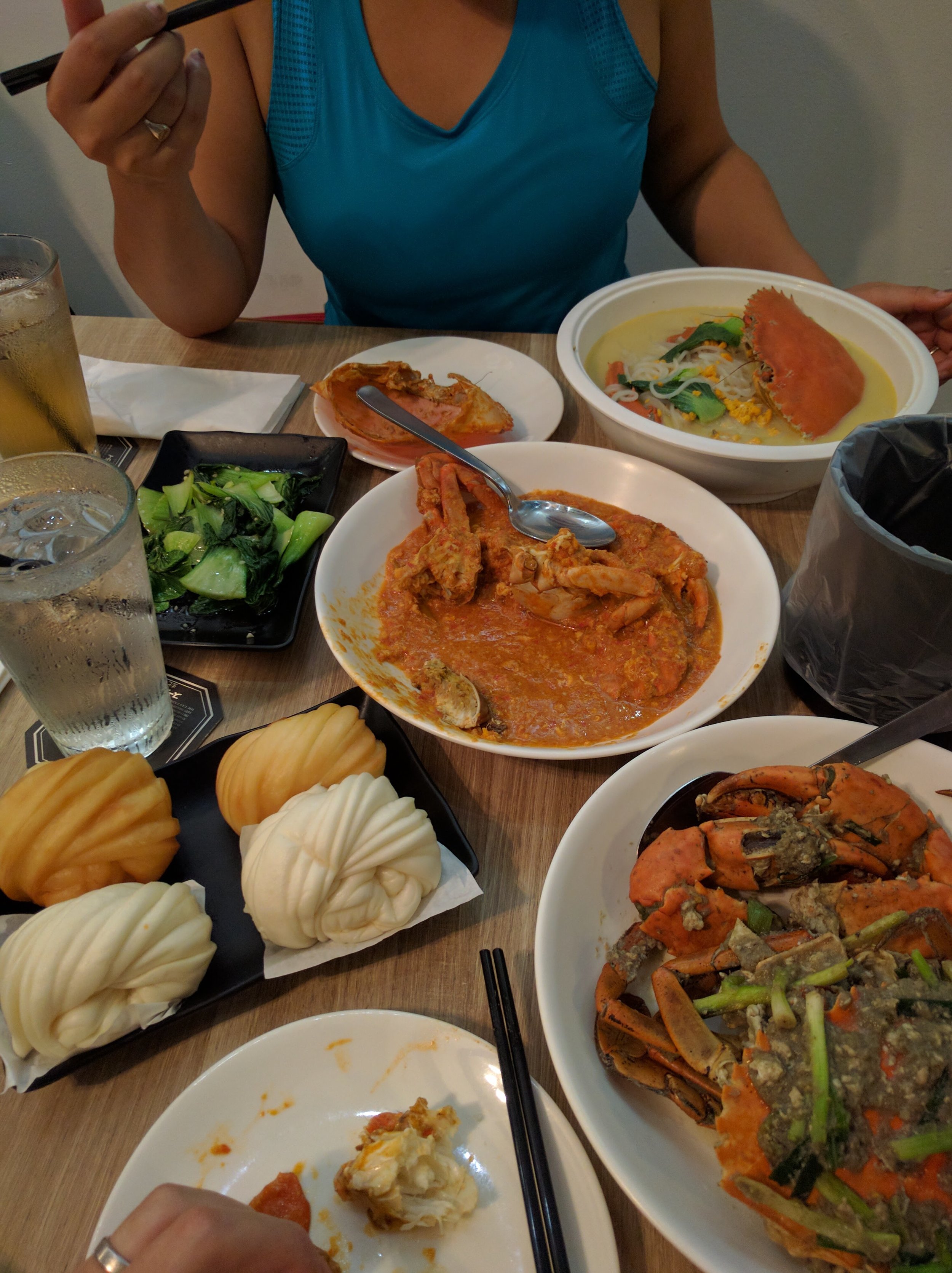 <p>Fried and steamed mantou (both were really good, but fried was ridiculously good).</p>