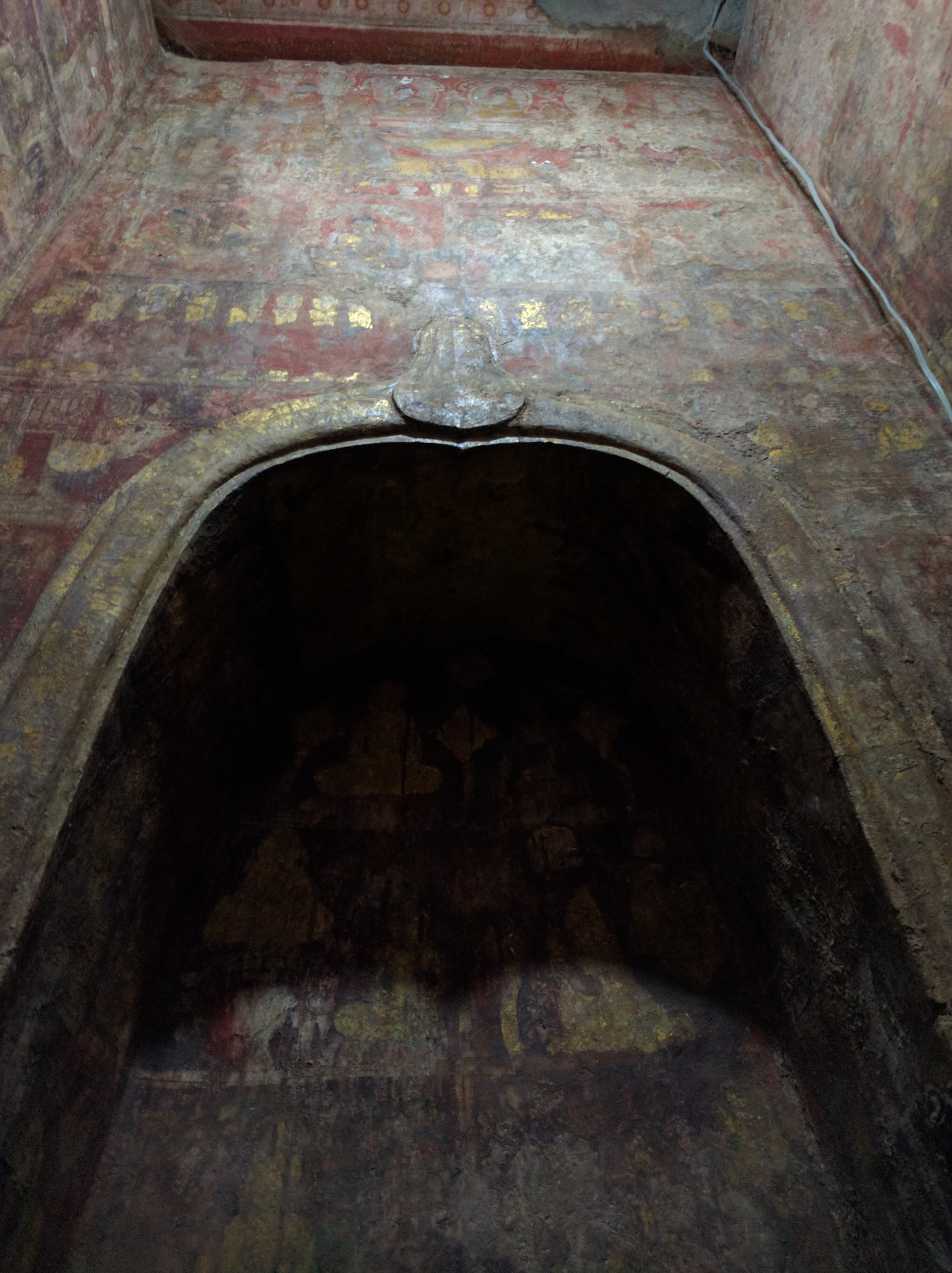 ...to see the frescoes!