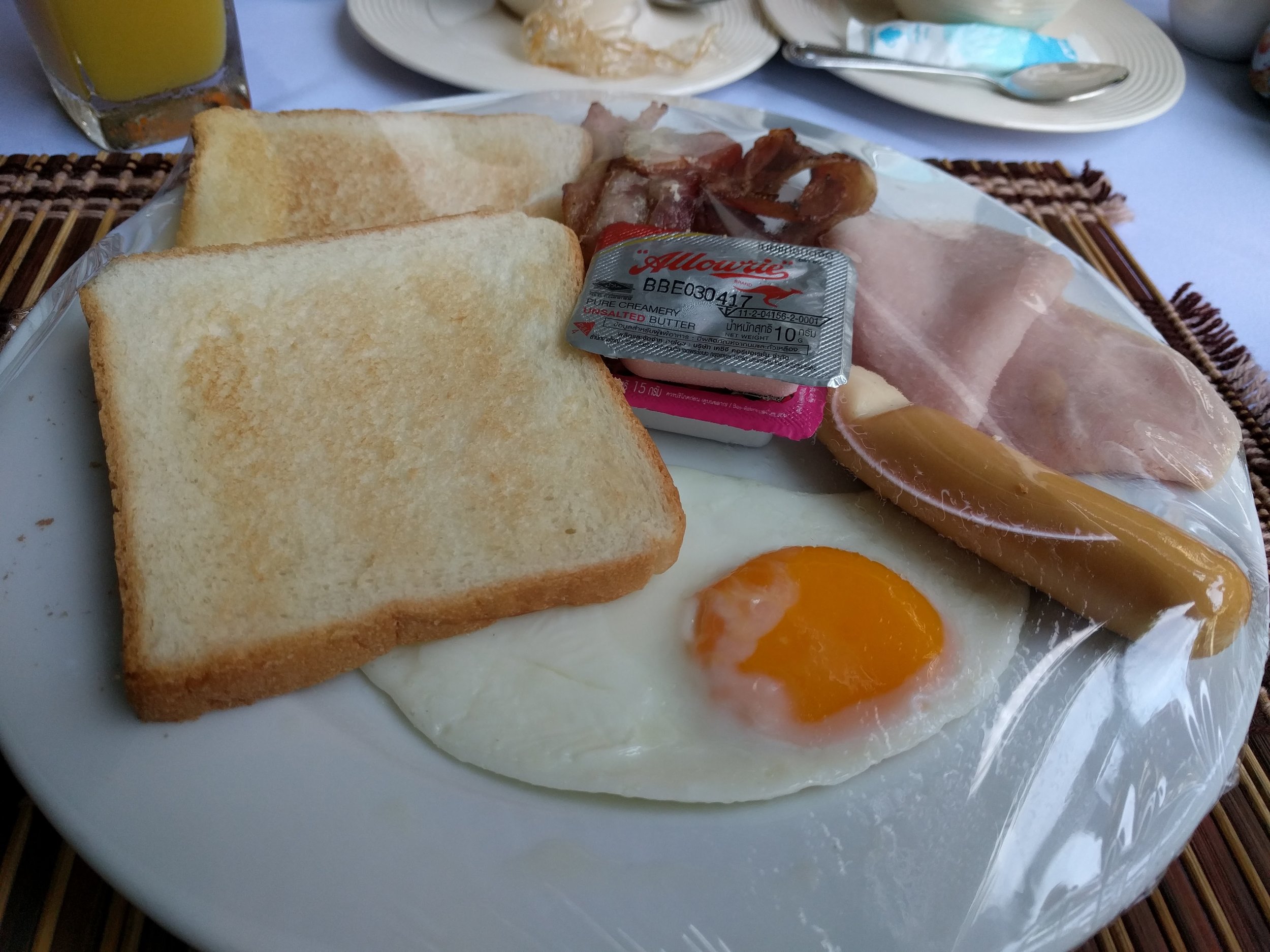 <p>Kind of meh, but included!</p>