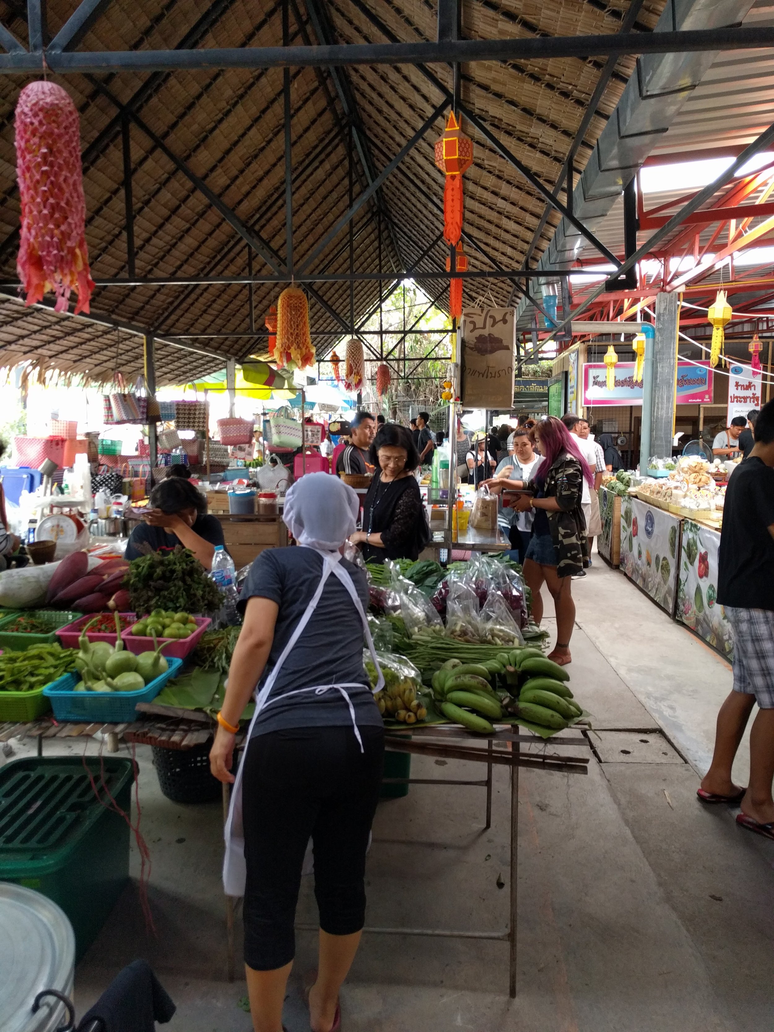 Khlong Lat Mayom market