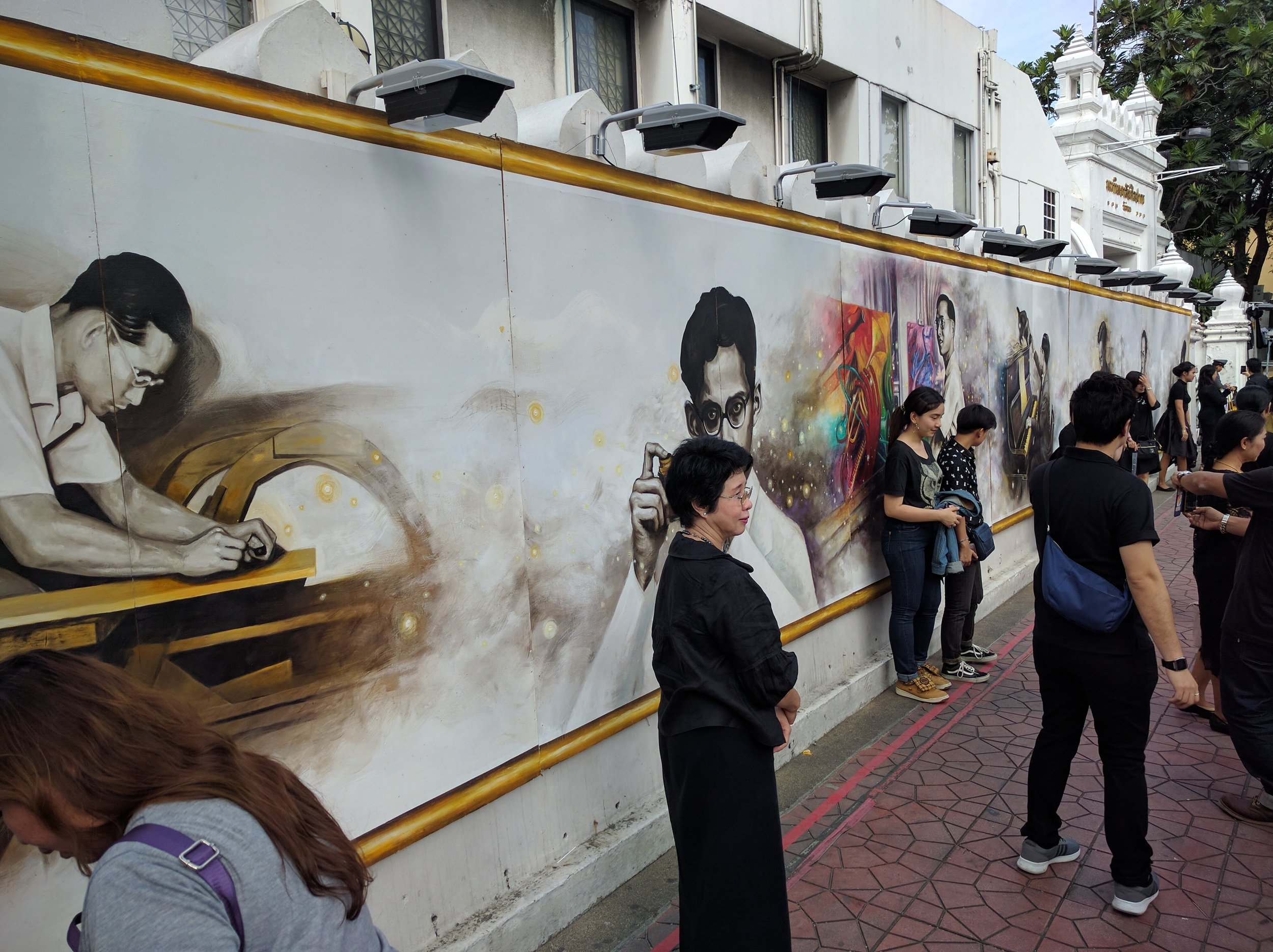 Murals celebrating the King