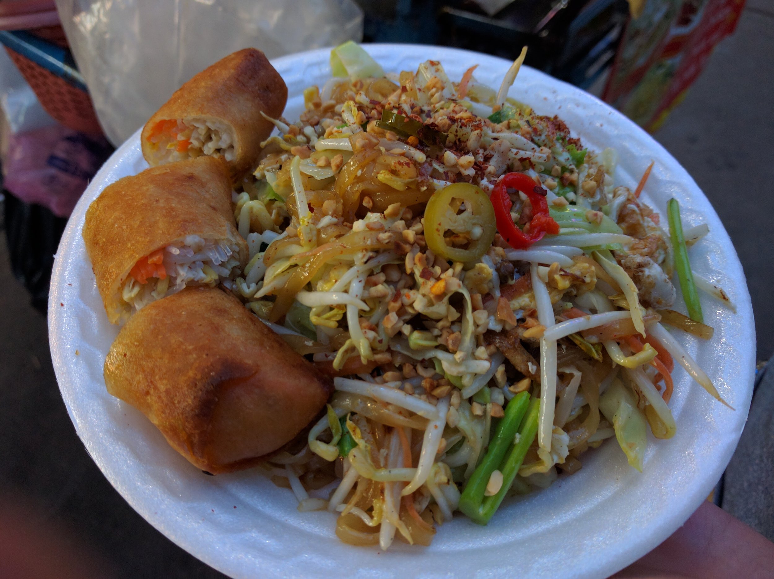 Pad thai and spring roll