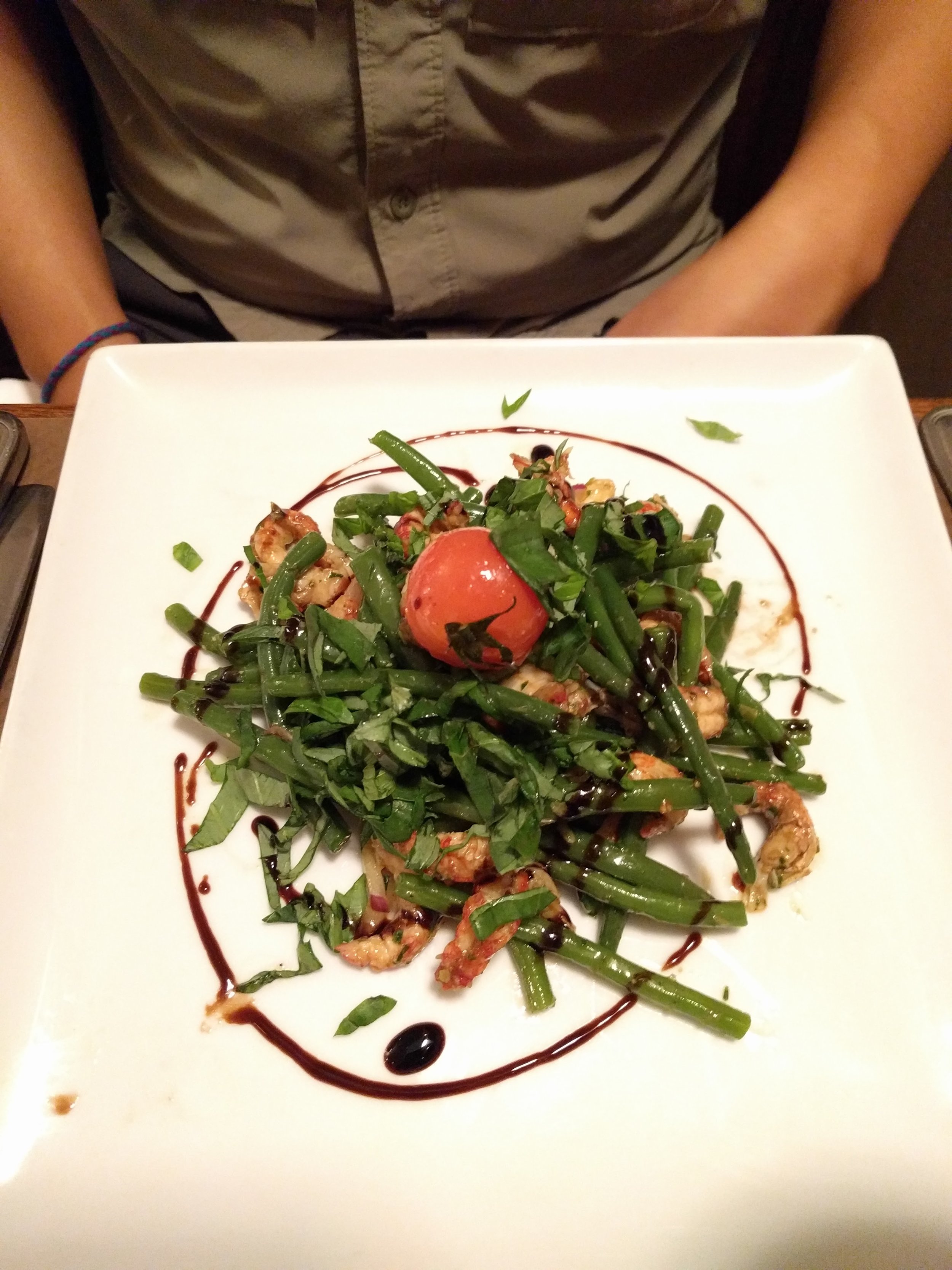 Haricot verts and crayfish salad at Le Petit Pontoise