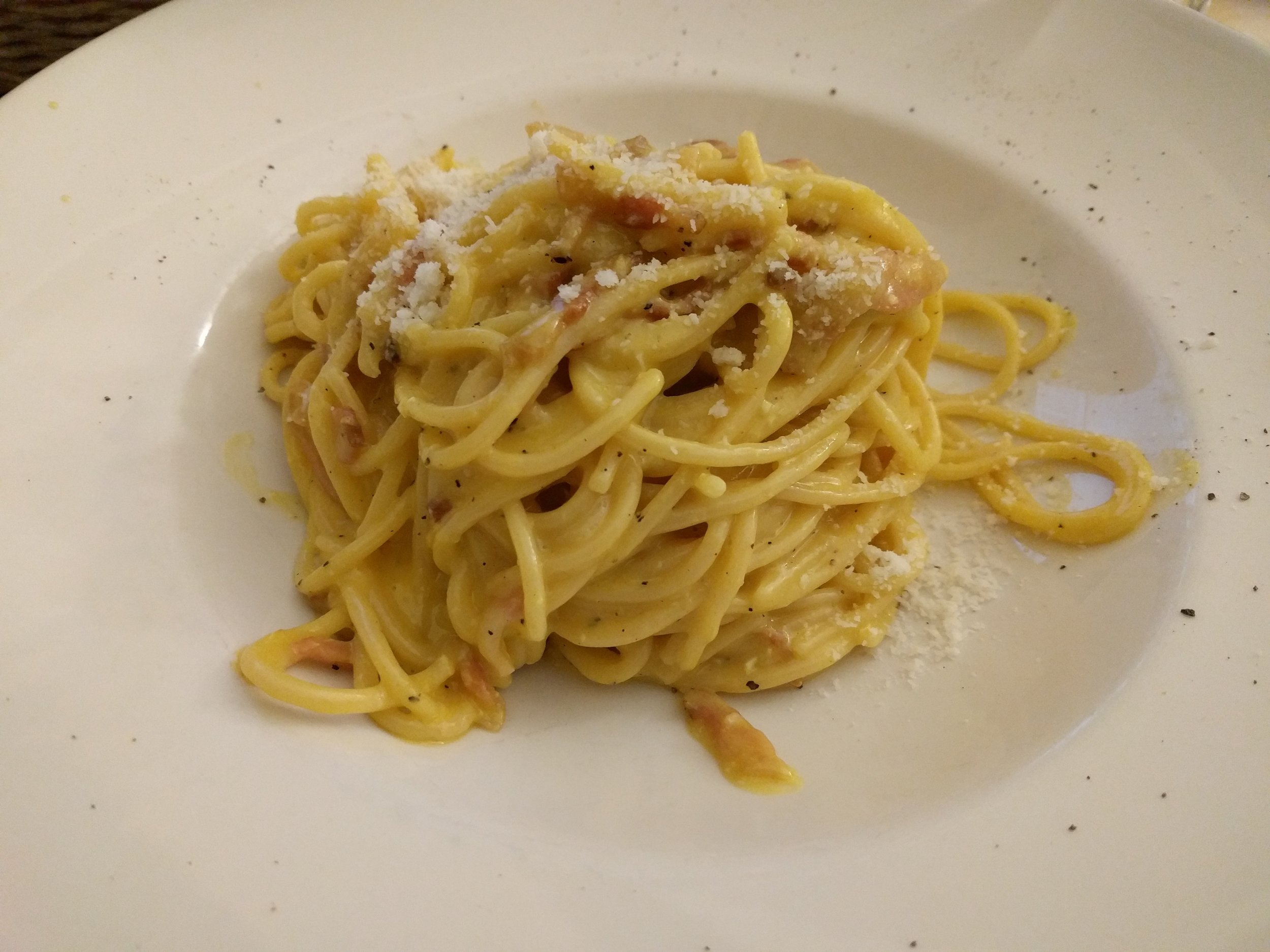 <p>Creamy, eggy, perfectly cooked spaghetti. Only thing that would make this better was if the guanciale was crispier.&nbsp;Otherwise... perfecto!</p>