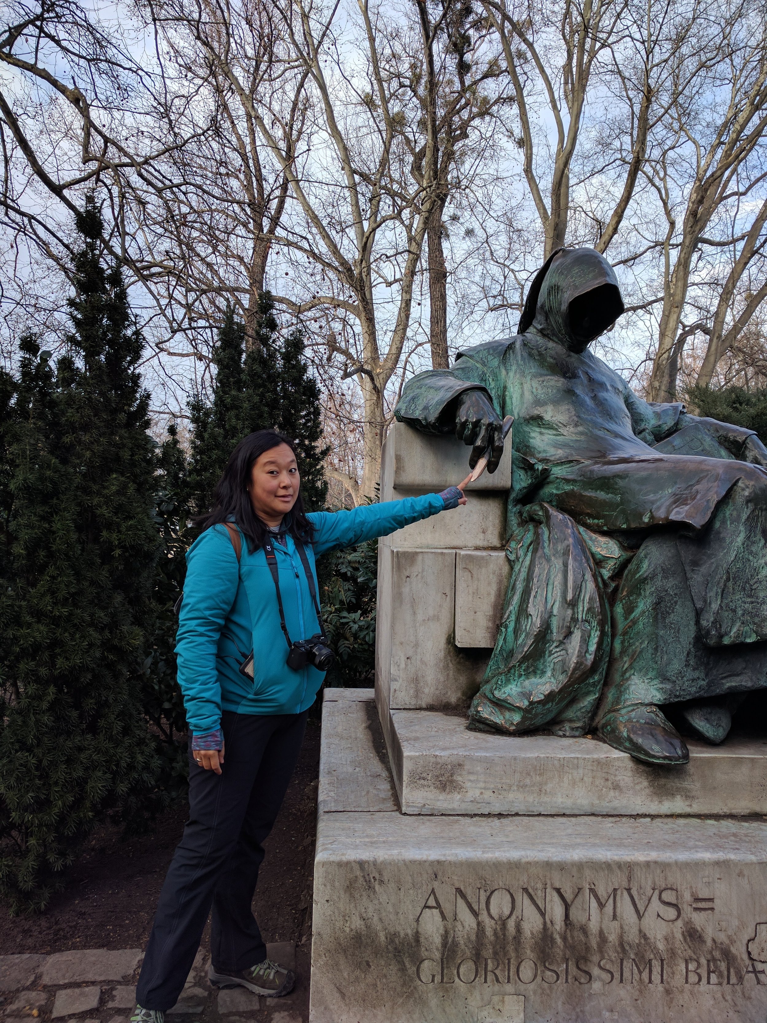 Anonymous statue