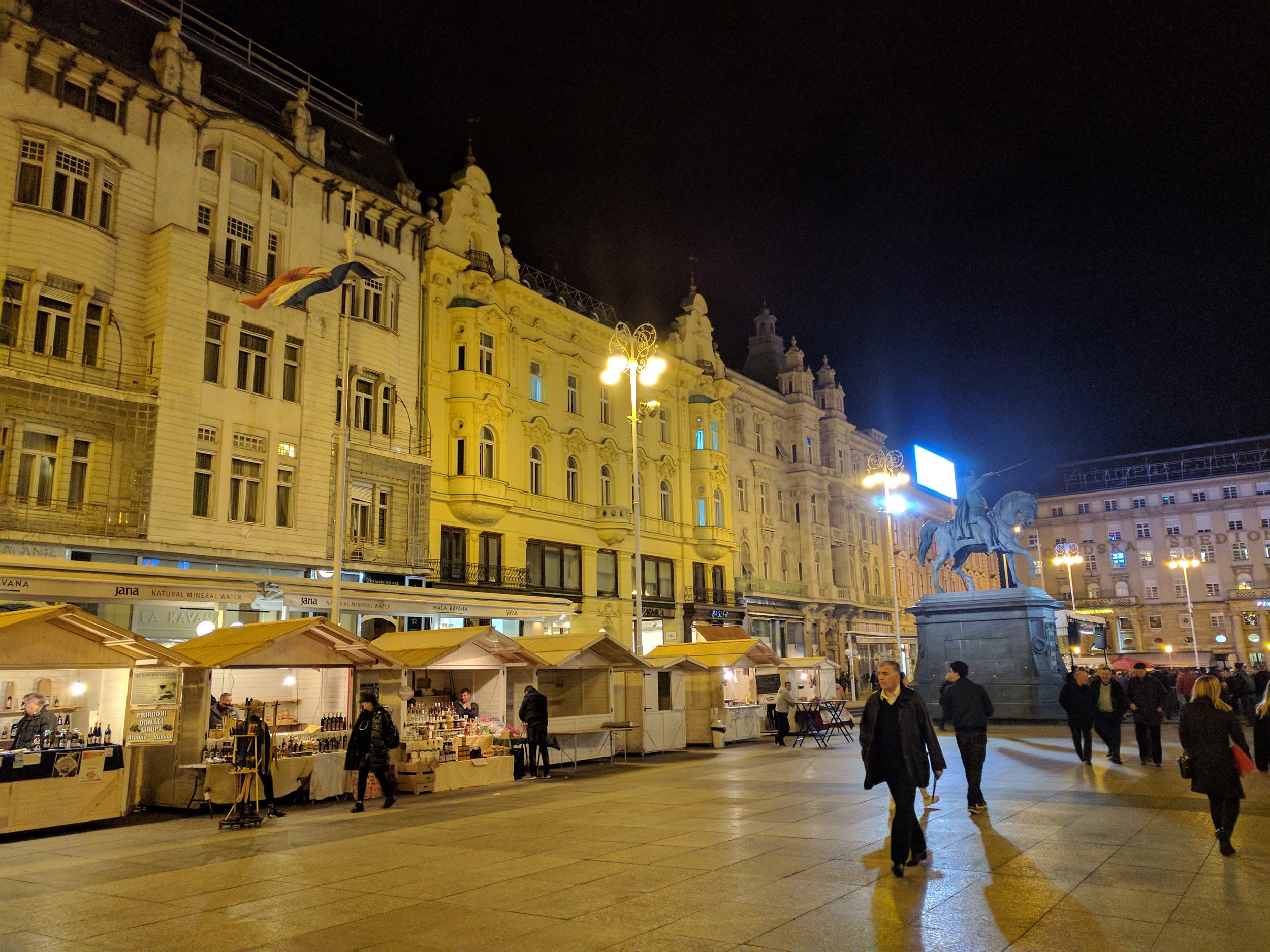 Music and vendors in the Square