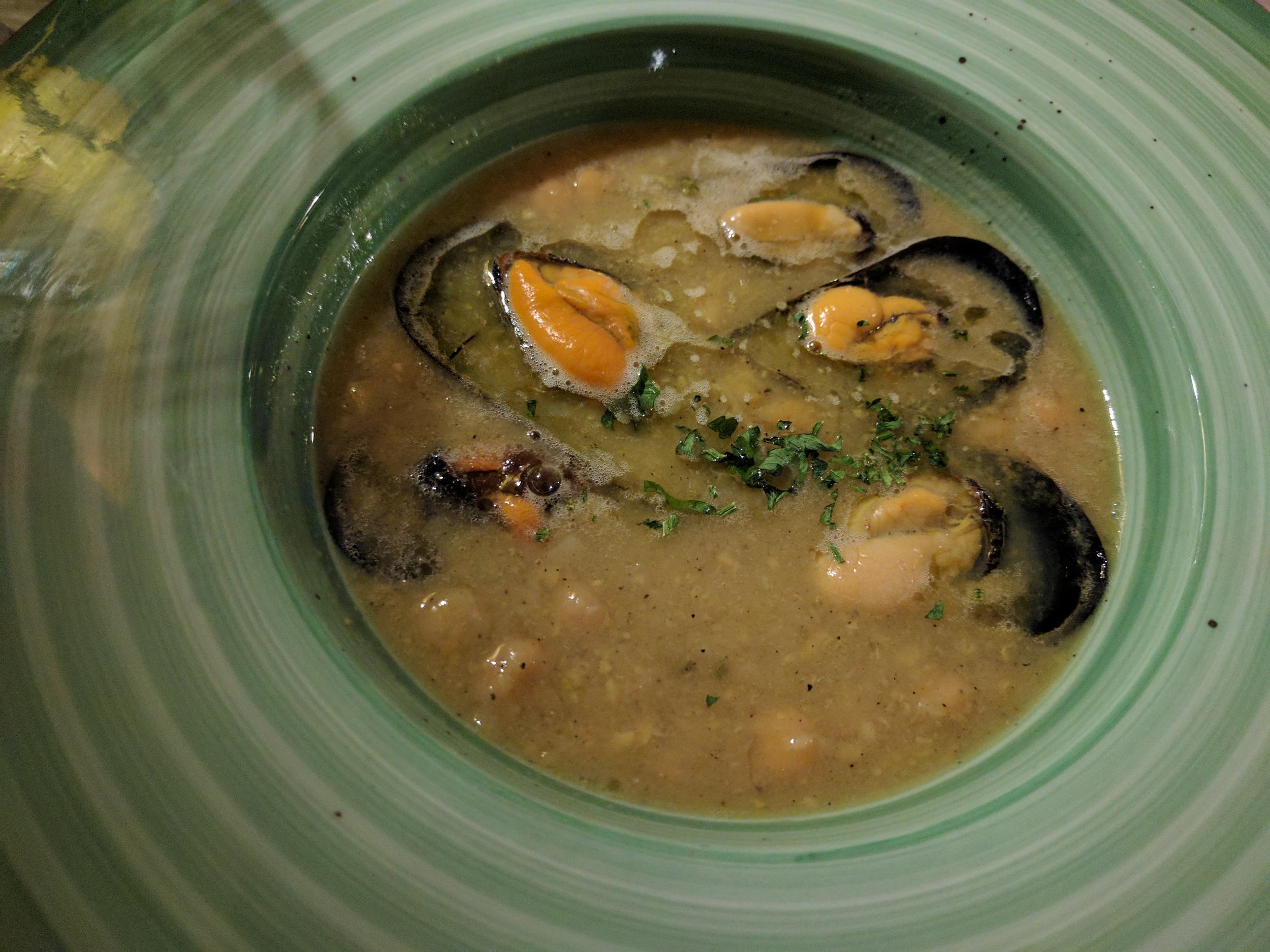 Lentil and mussel soup @ Pjat