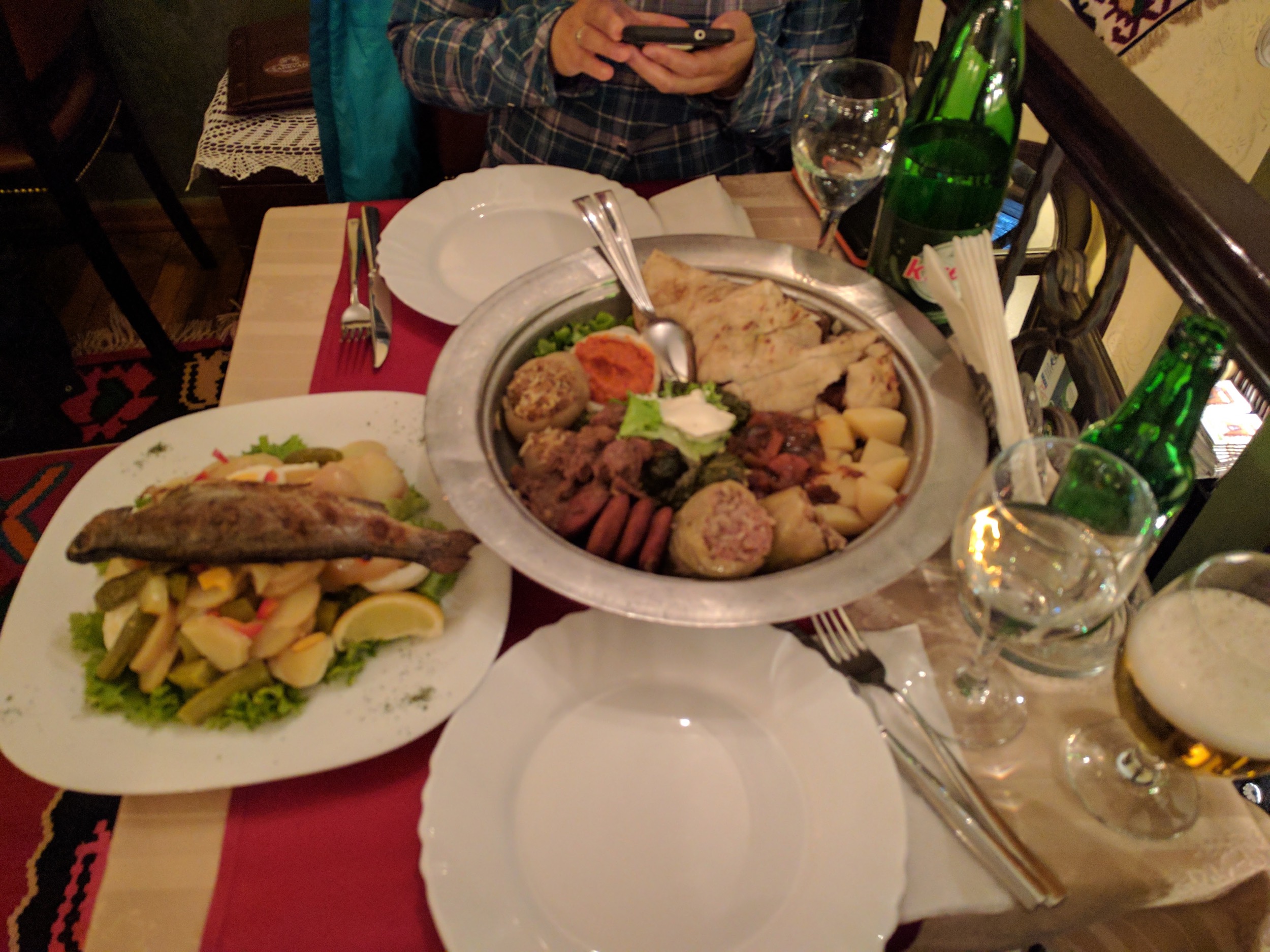 Dinner at Sadrvan