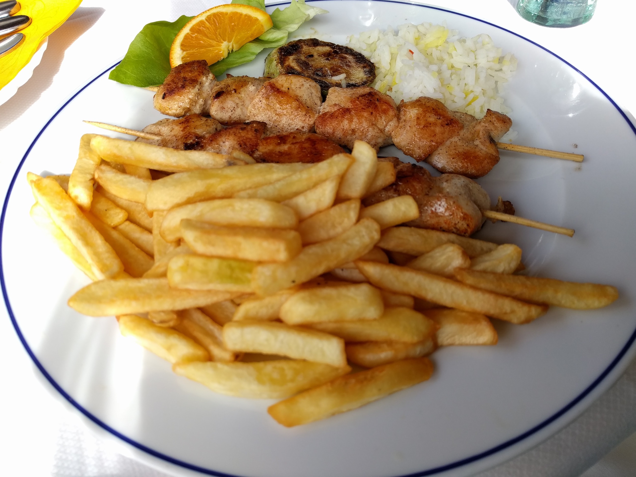 chicken kebabs at Vrelo