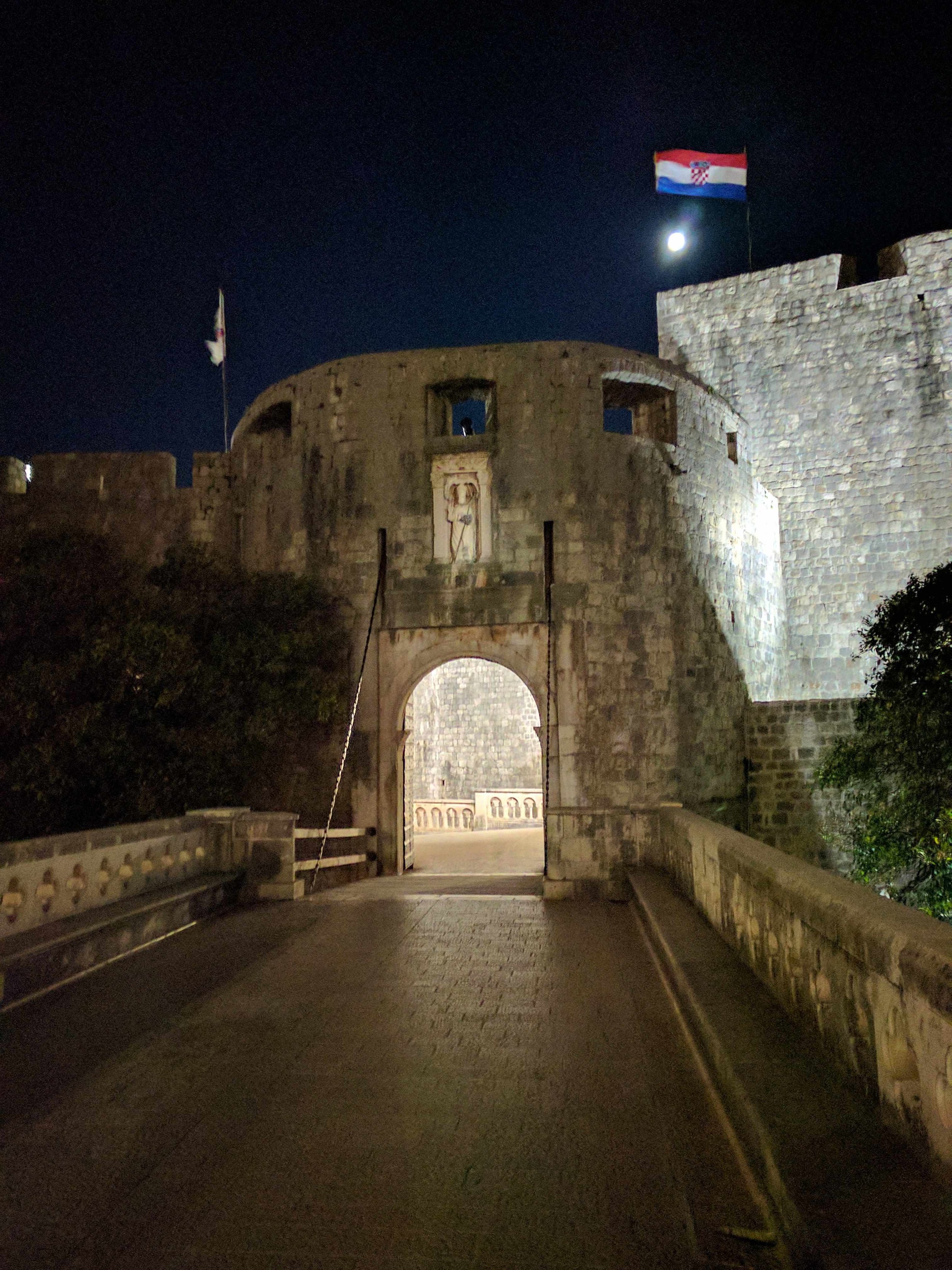 Pile Gate - the main gate