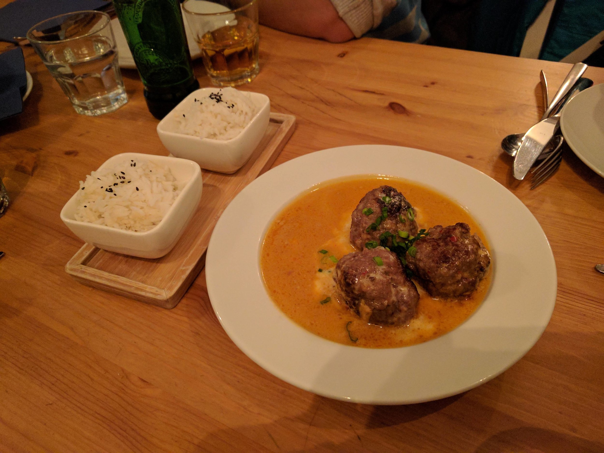 Meatballs in curry @ Azur