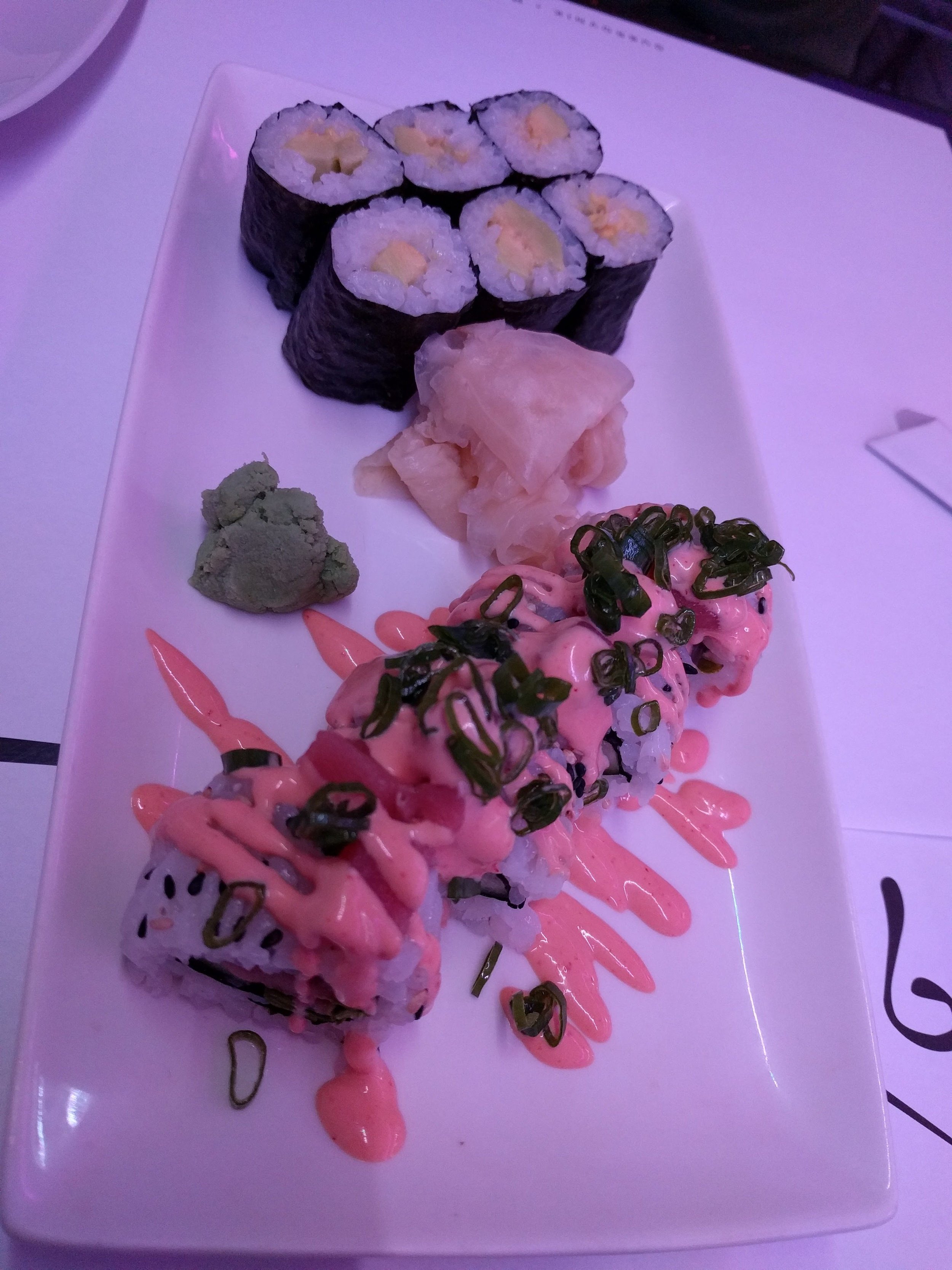 Avocado roll, spicy tuna roll @ Bota