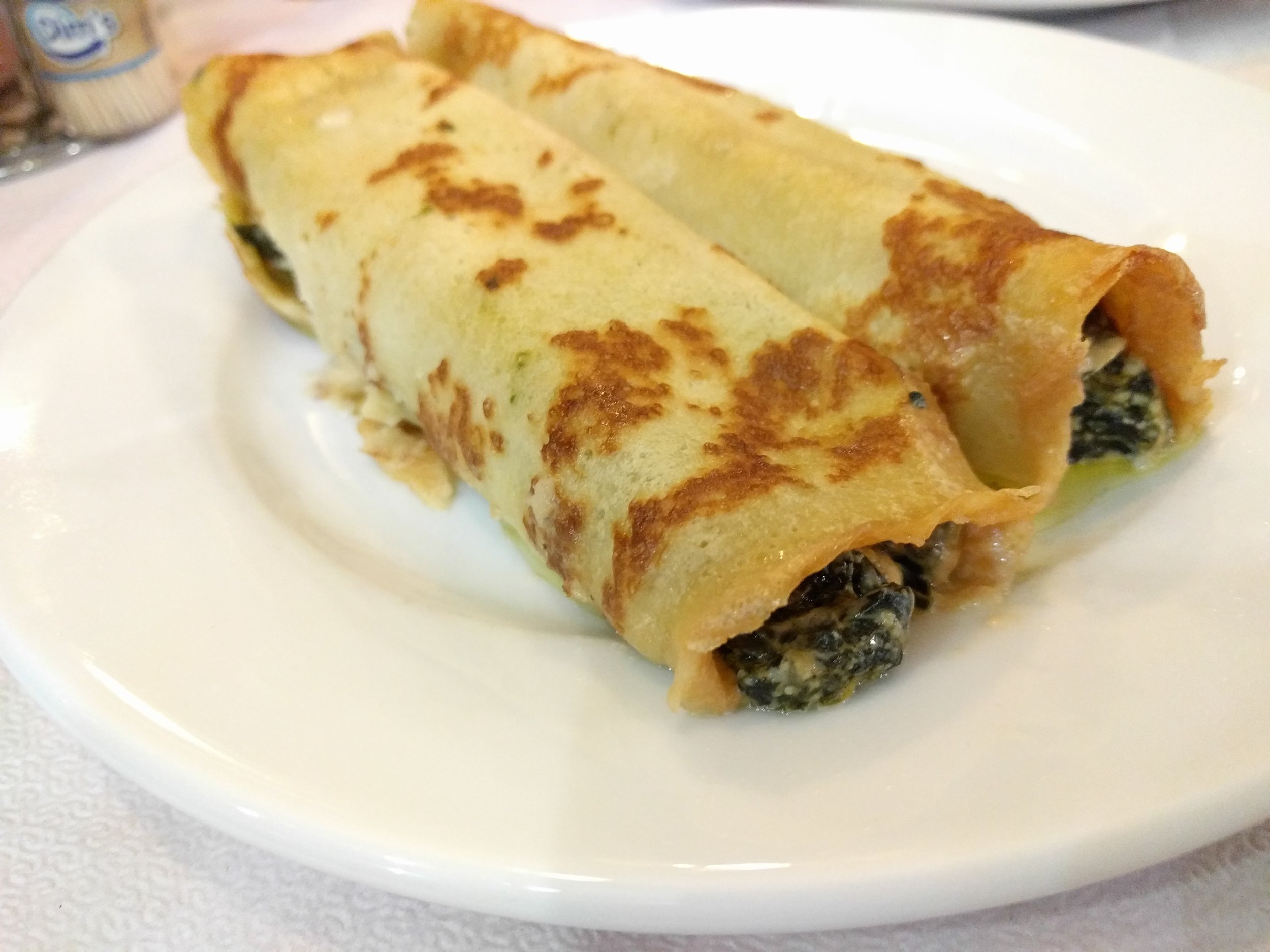 Spinach pancakes @ To Kati Allo