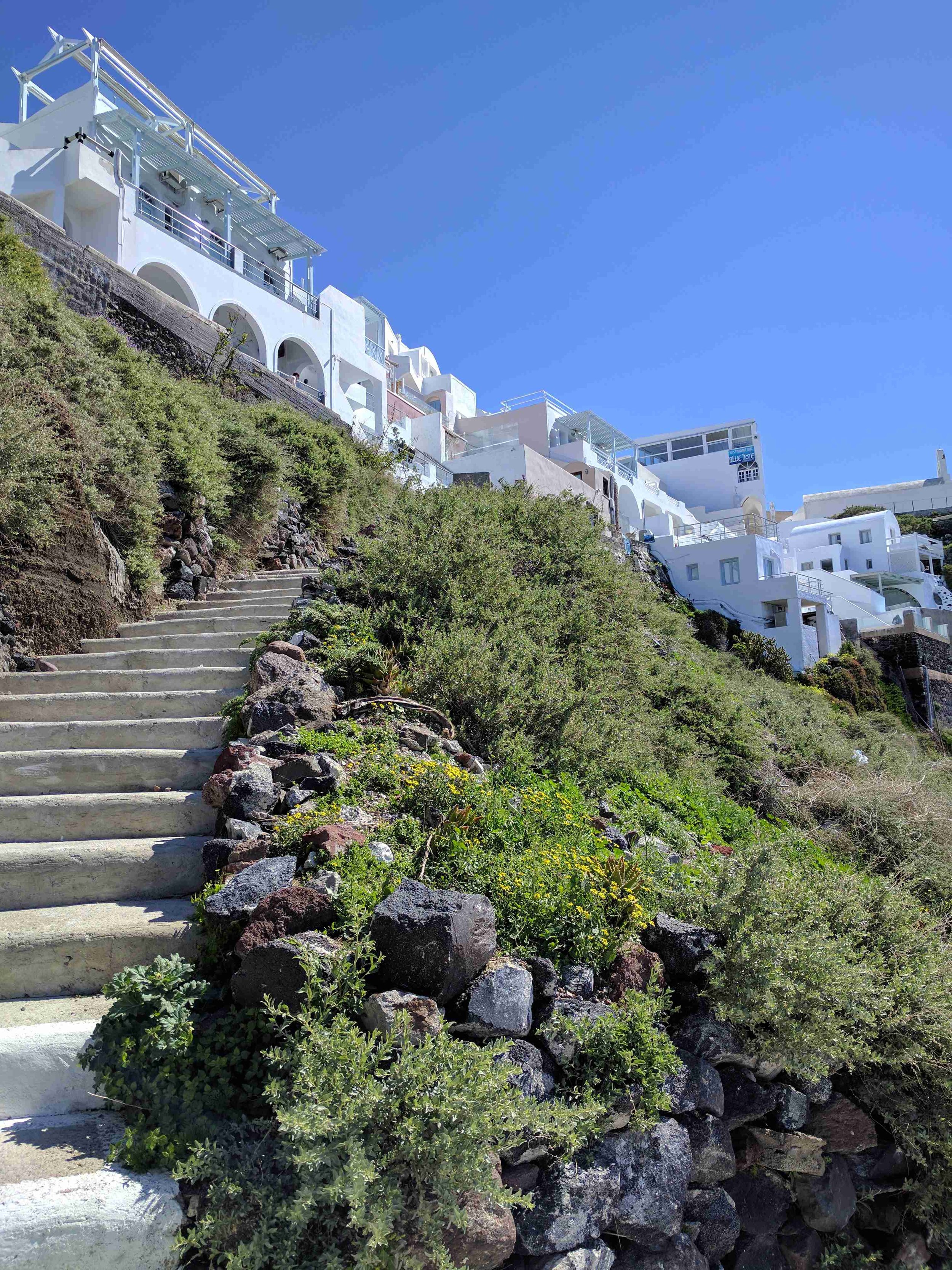 Path down from Imerovigli
