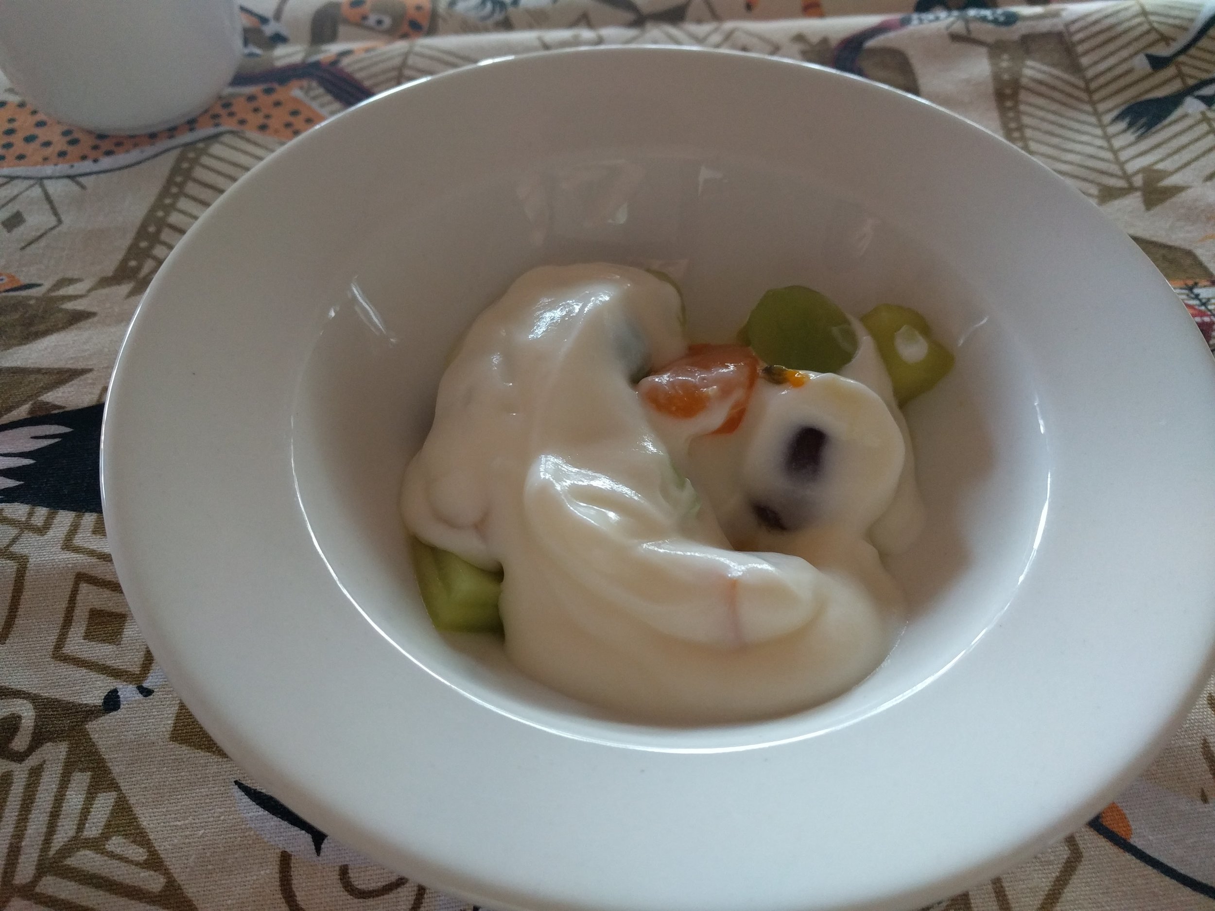 Cold breakfast - yogurt and fruit