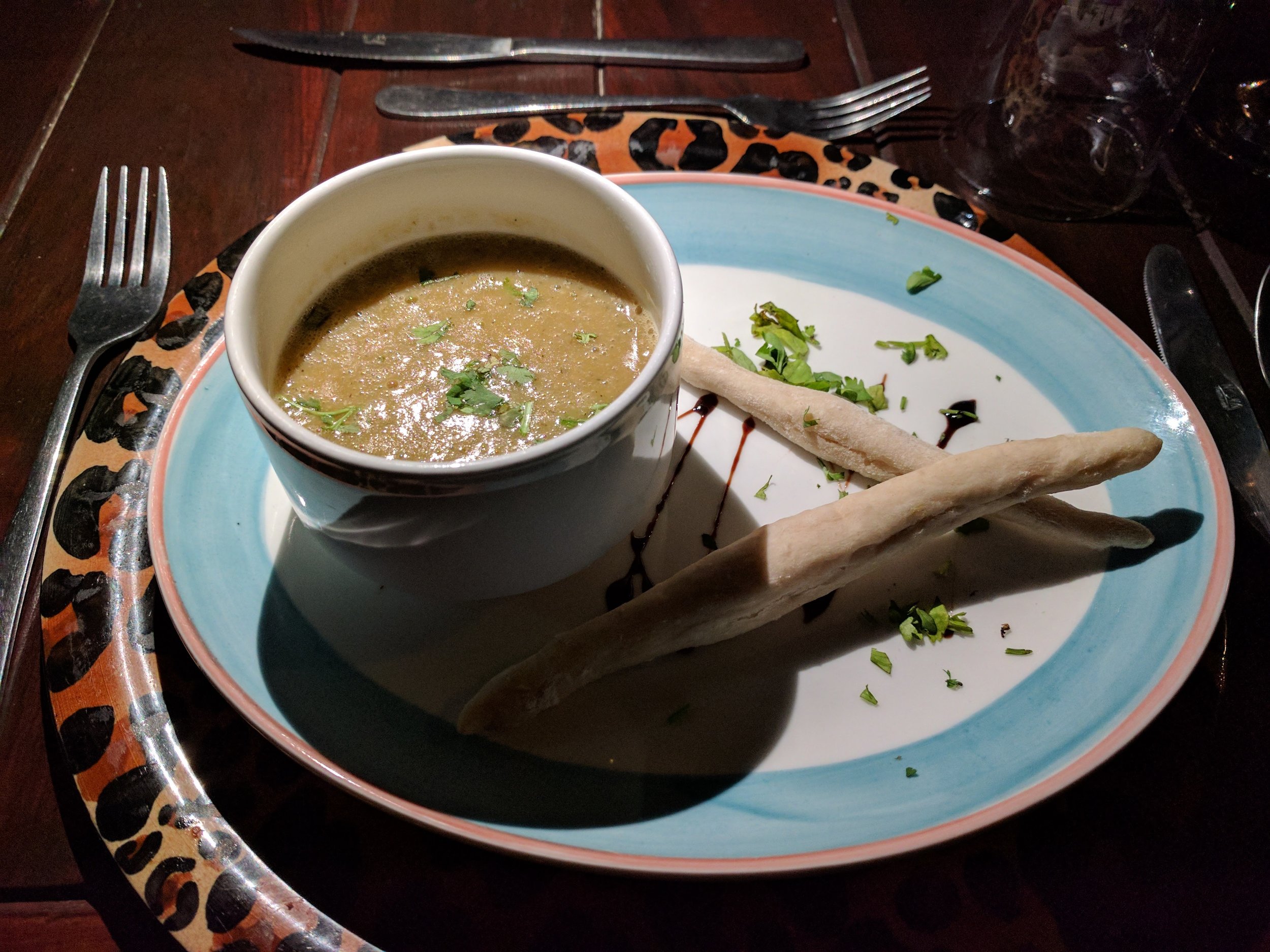 Veggie soup with breadstick